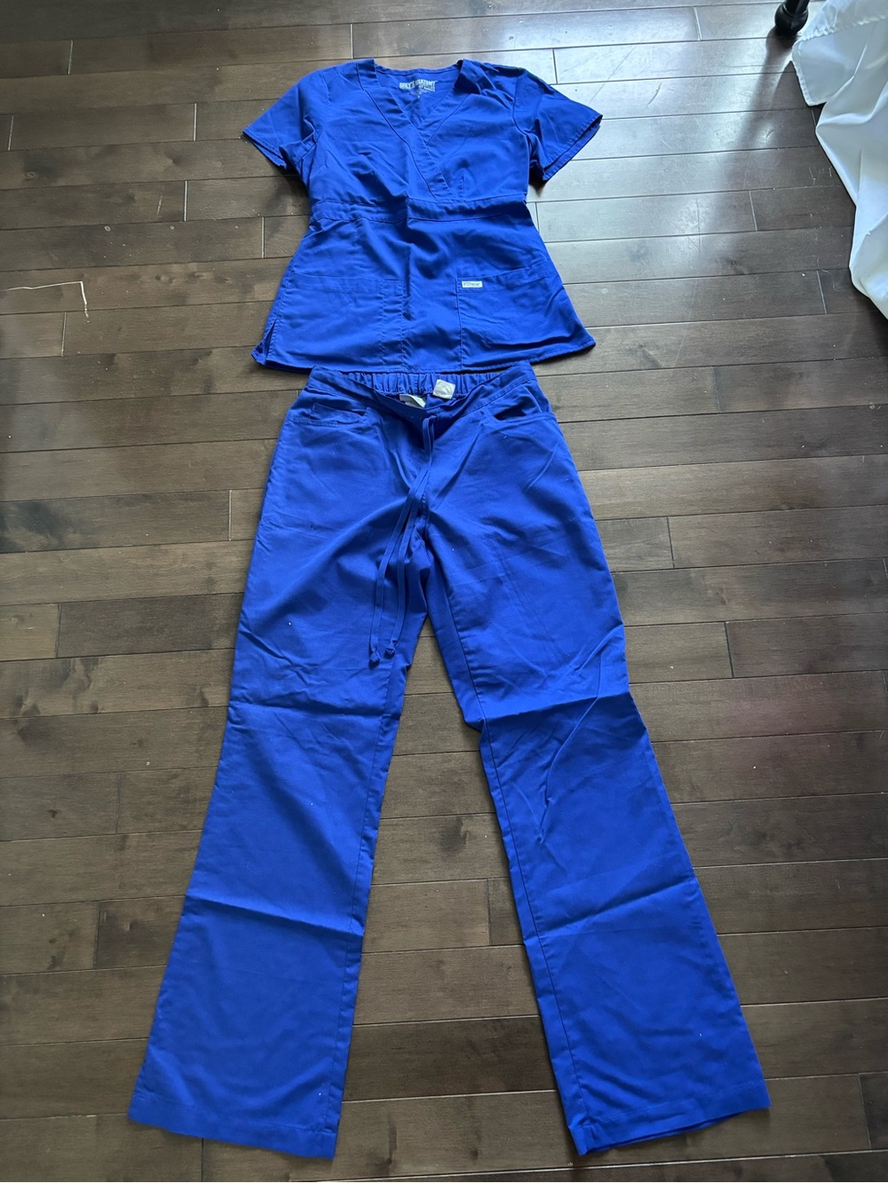 Grey's Anatomy Women's Royal Blue Wide Leg Scrub Set